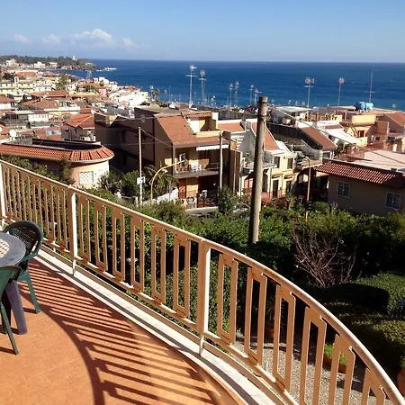 Casa Vacanze Acitrezza *